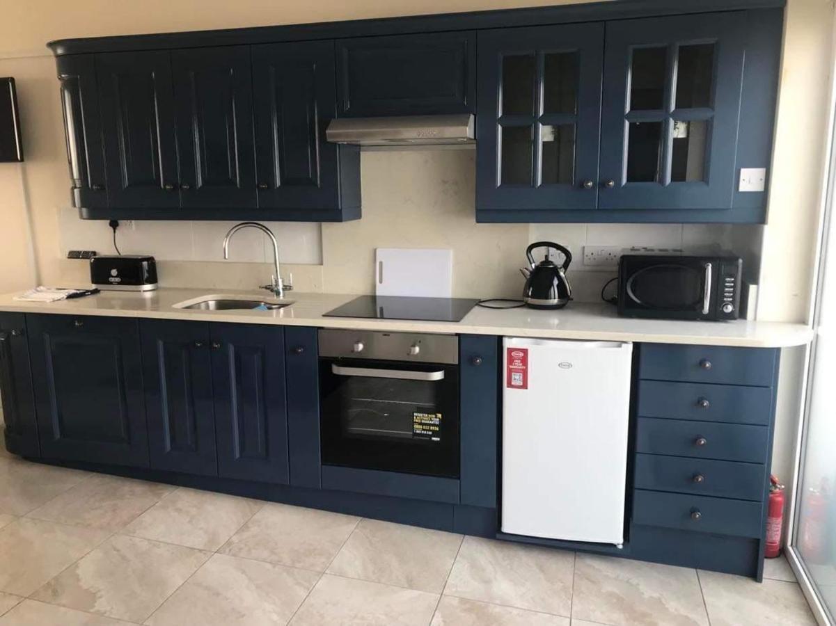 Ard Cashel Apartment Дънглоу Екстериор снимка